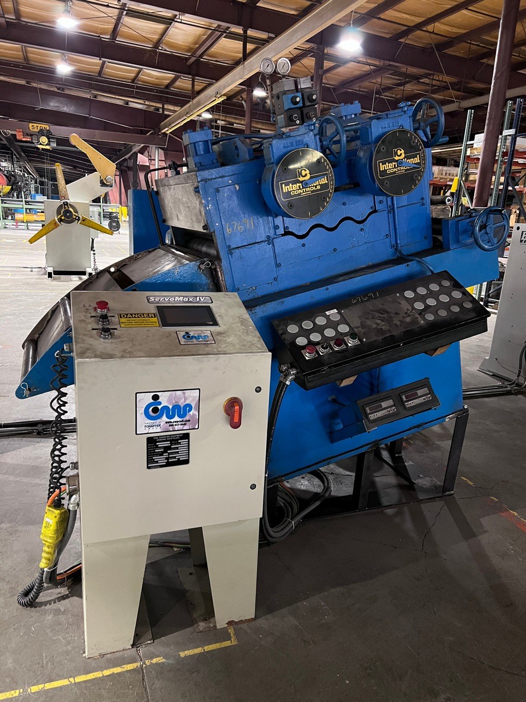 International-Controls-Servo-Drop-Thread