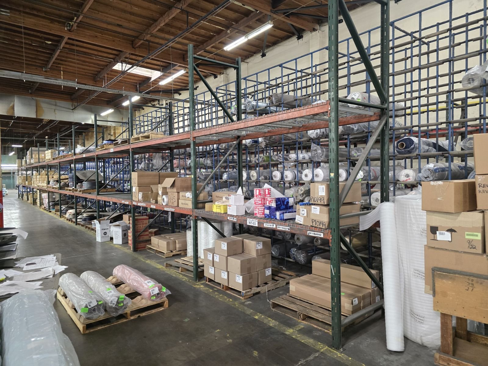 (100+) Sections Of Pallet Racking