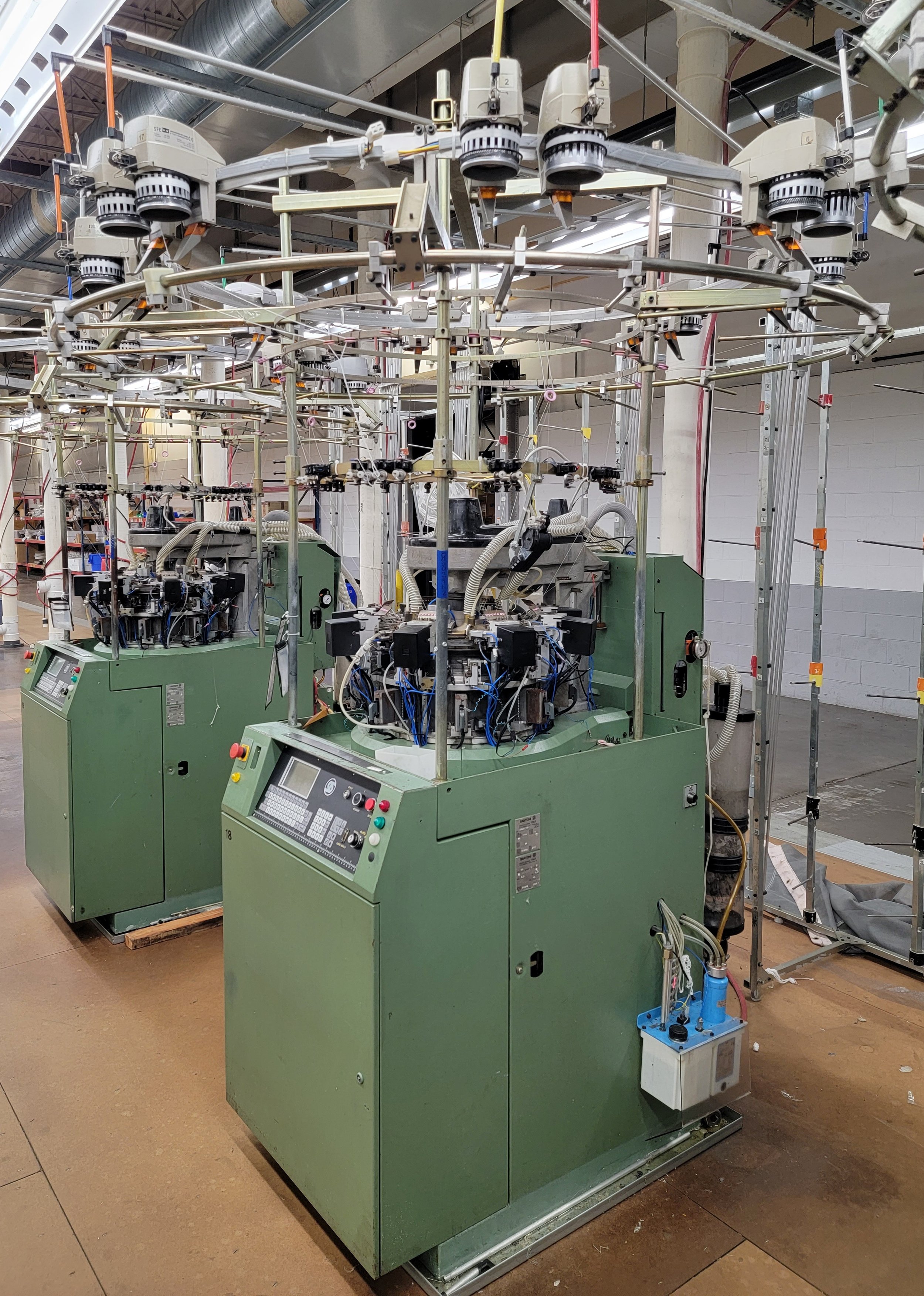 2000 Santoni SM8/8 TOP Knitting Machine