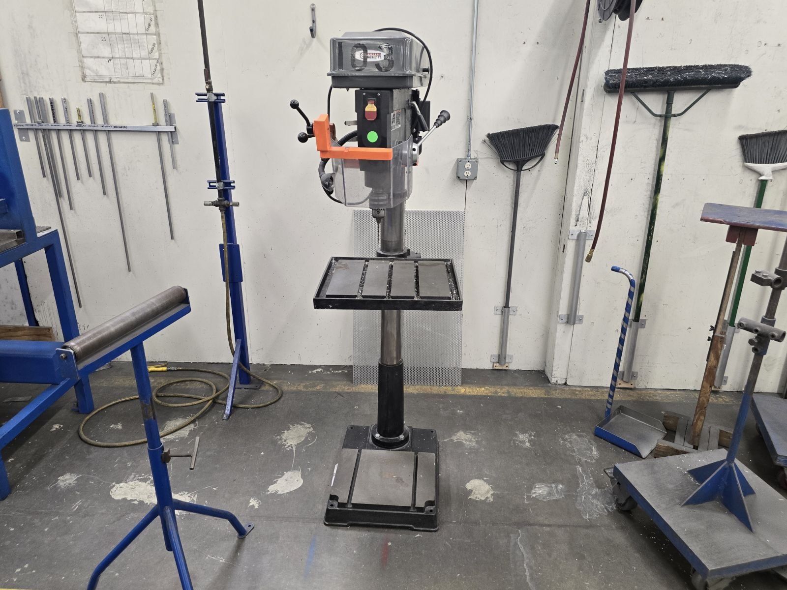 Central Machine Drill Press, 12 Speed, 4 ¾” Spindle Stroke 25/32” Chuck