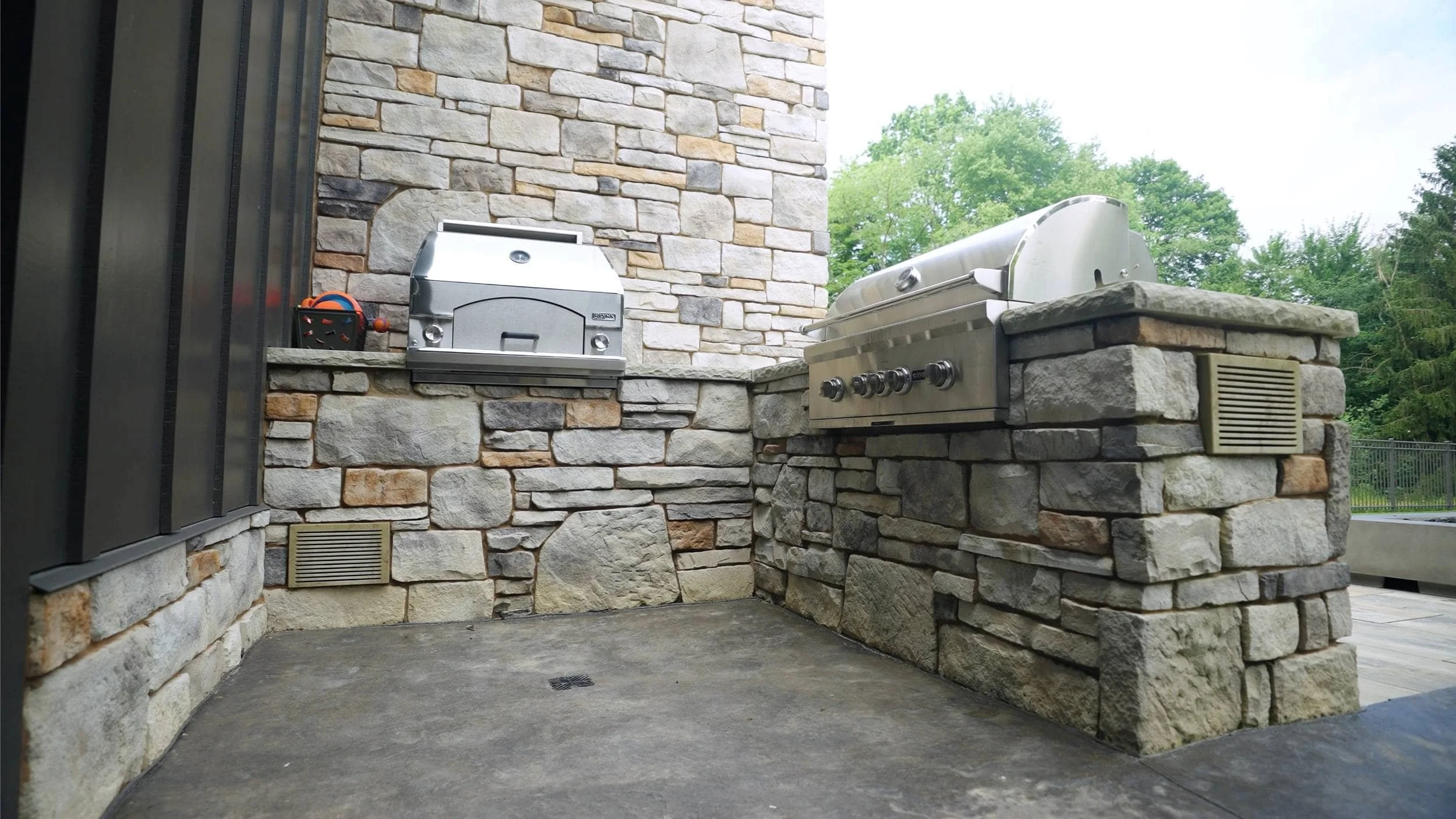 Modern Outdoor Kitchens Featuring Stone Countertops in North Canton, OH