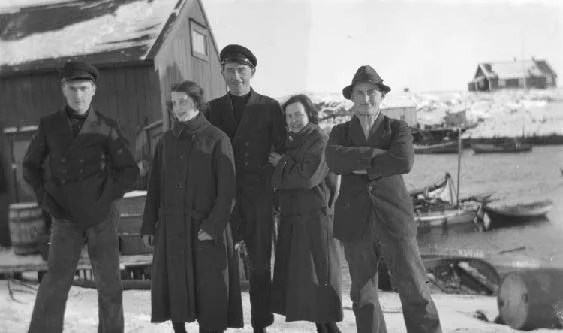 Bilder etc_Page_16_Image_0002.jpg