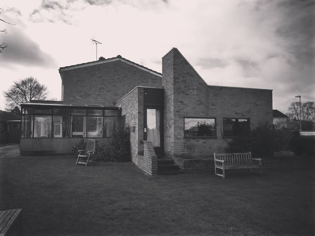 *NEW PROJECT*
We have been appointed to undertake a feasibility study for the renovation and extension of this detached property in Cambridge. The property sits on a lovely plot with a great outlook and has been extended a number of times previously.