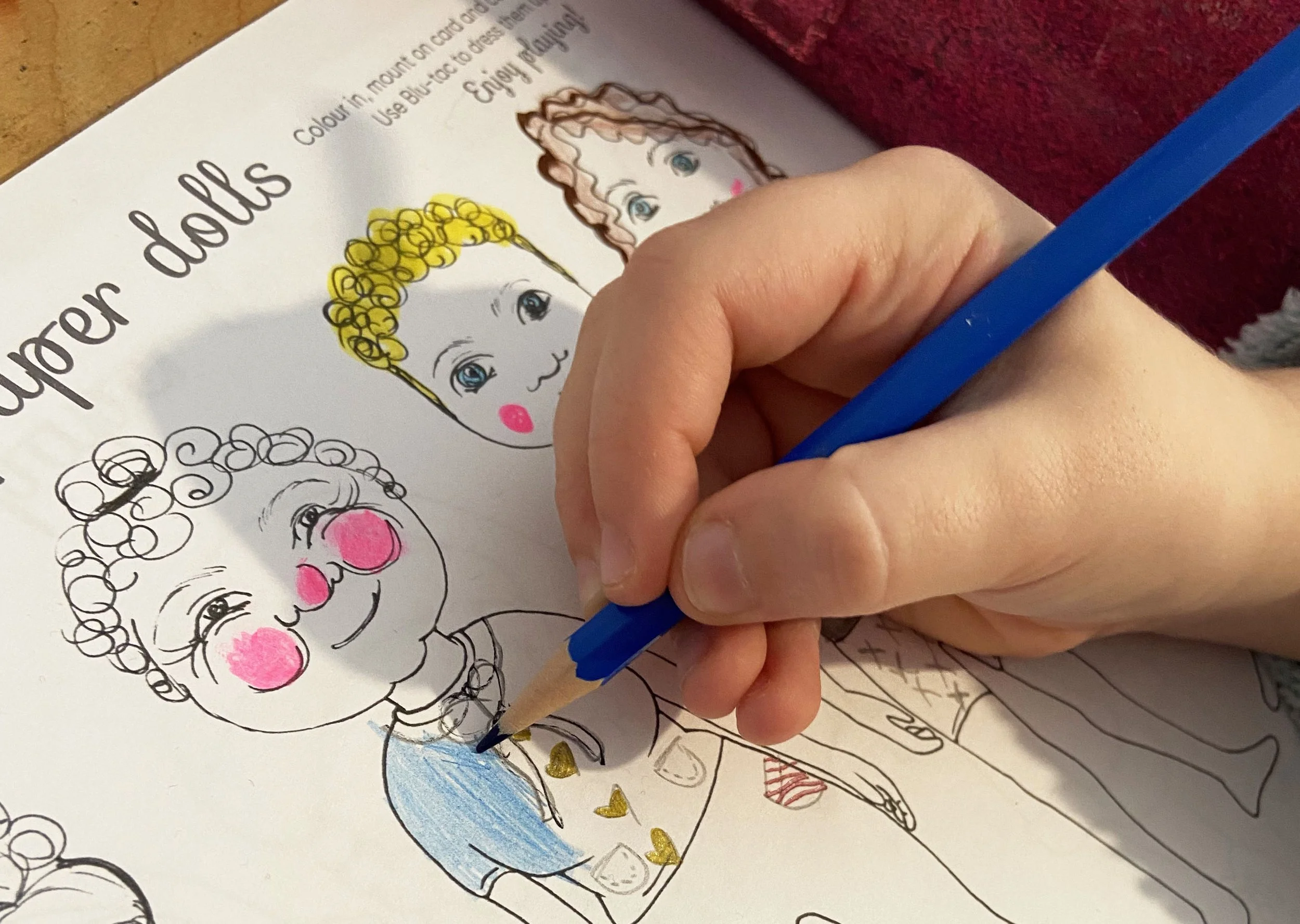 Christmas paper craft activity pack designed and illustrated by Devon artist Helen Leslie Illustrator