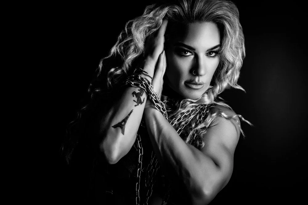 Unbound: How a Boudoir Shoot Helps You Reclaim Your Body and Reconnect With the Woman You’ve Always Been