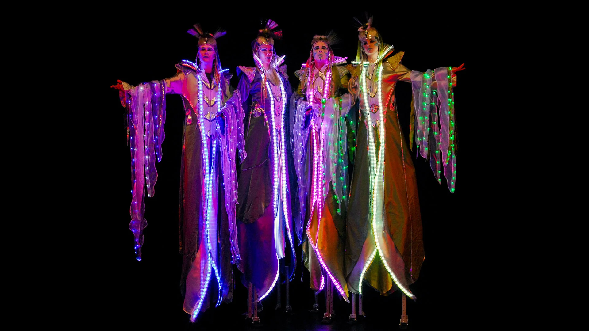 LED Walkabout | Stilt Walkers