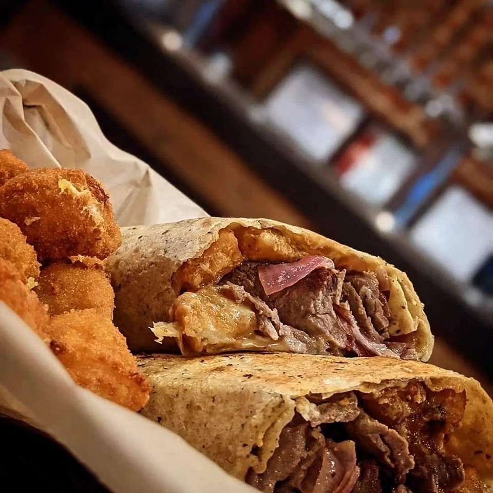 Today's special: Longhorn Steak Wrap
🔸️Shaved Smoked Prime Rib
🔸️Sauteed onions
🔸️Crispy diced potatoes 
🔸️MRB Cheese sauce
🔸️MRB Longhorn Sauce

Comes with choice of side. 

We are open from 11-8 today.