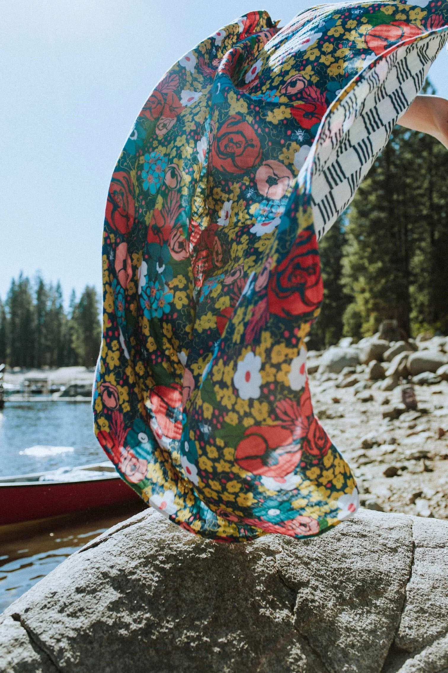 golden yarrow blanket_beach.jpg