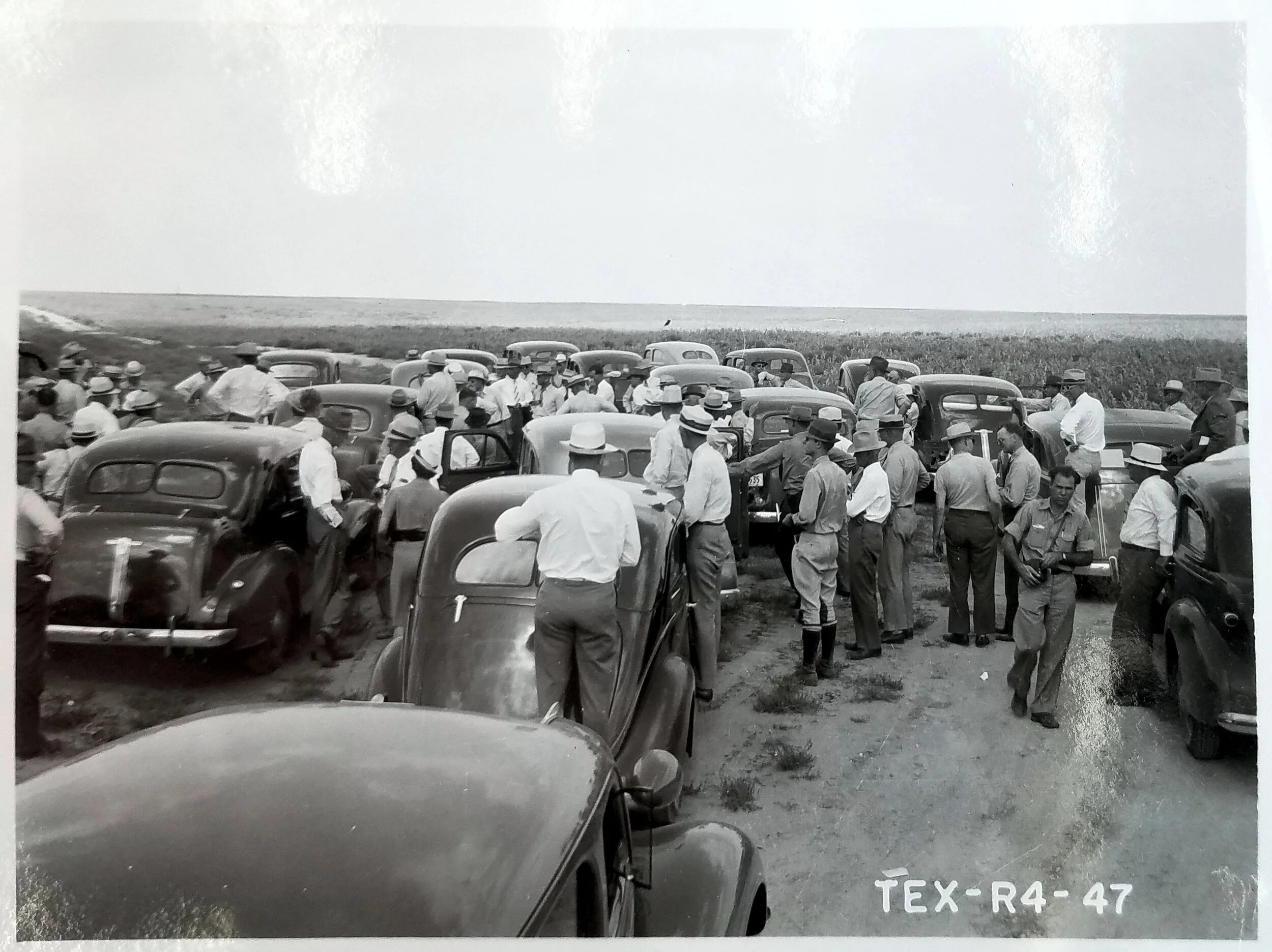 Volunteers preparing for a survey. Undated. National Archives, Record Group 114, Entry 112.
