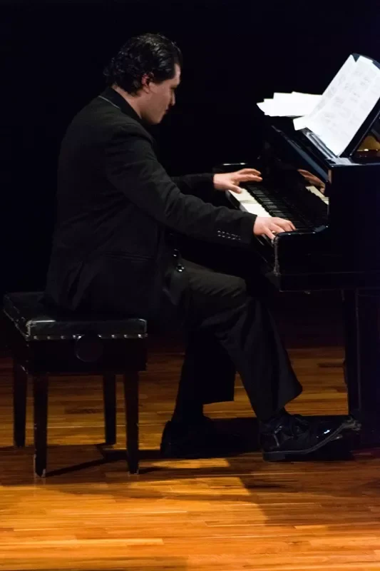 homenaje-a-manuel-enriquez-martes-de-opera-017.webp