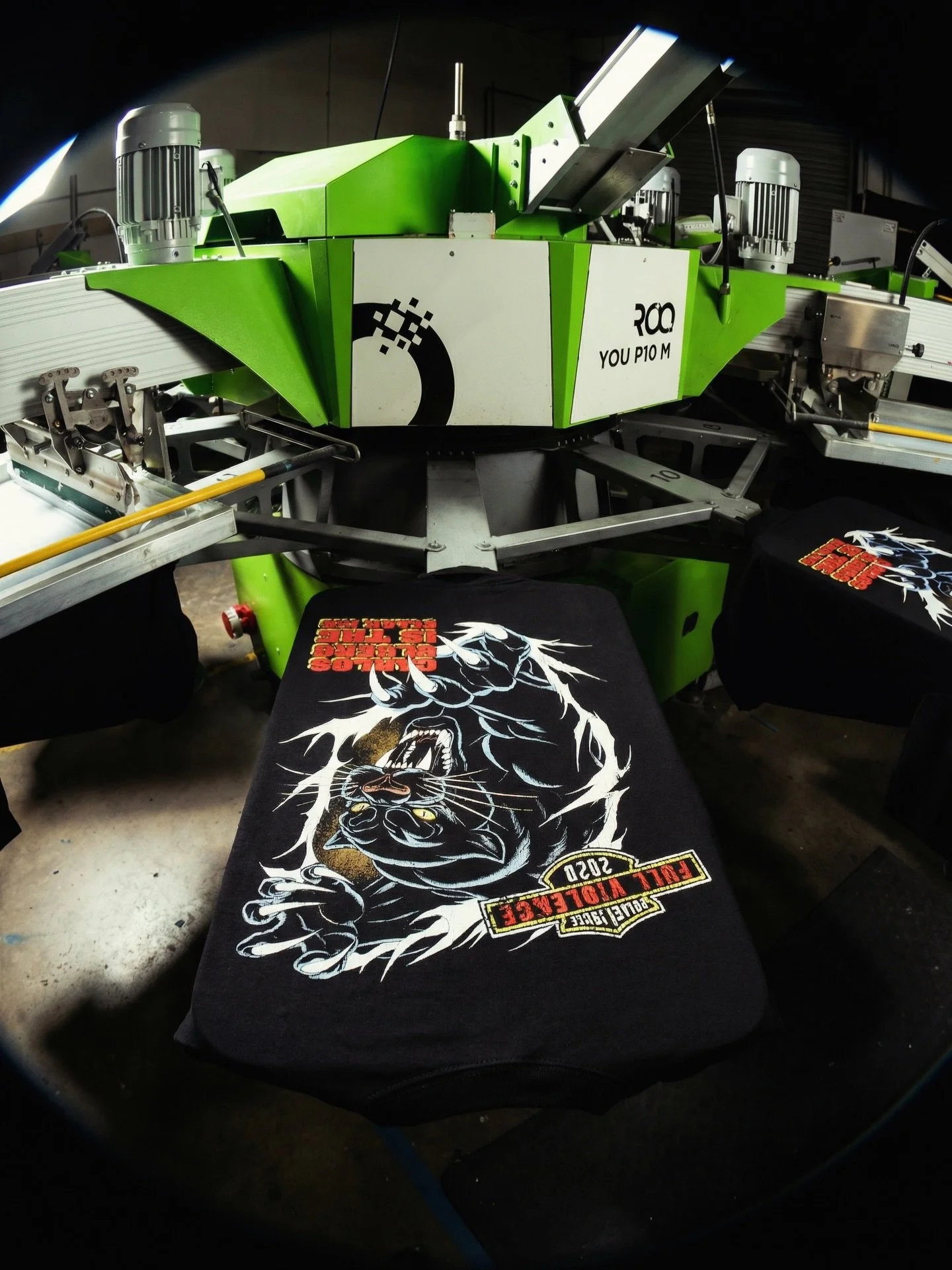 This is what it looks like when your ideas come to life💥 Call us today for all your printing needs. 

#freshpressink 
#tshirtprintingroseville 
#tshirtprintingsacramento