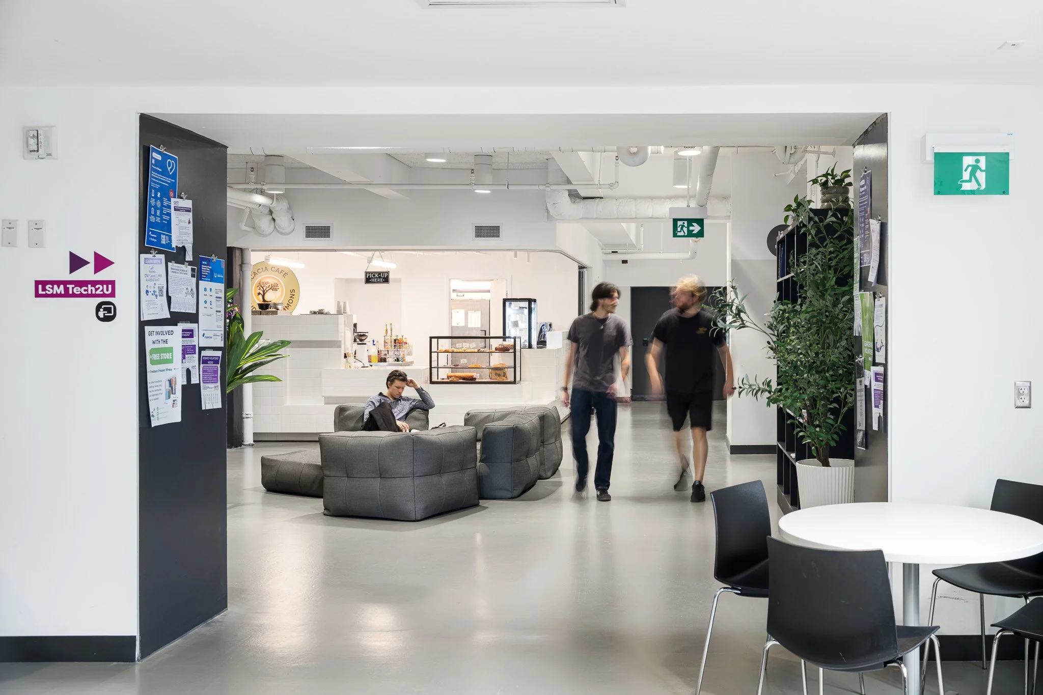2523_Denegri BessaI_UTSU Café (005 of 017).jpg