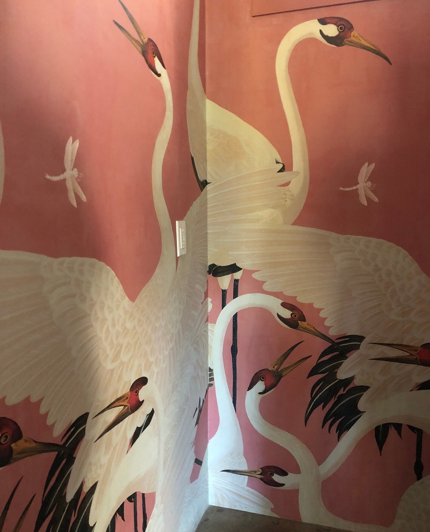 heron love⁠
⁠
.⁠
.⁠
.⁠
.⁠
.⁠
.⁠
.⁠
.⁠
.⁠
.⁠
#interiordetails #LAinteriors #homedetails #JenniferMillerStudio #gucciwallpaper⁠