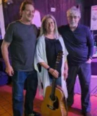Aloft Band - Music on the Farm