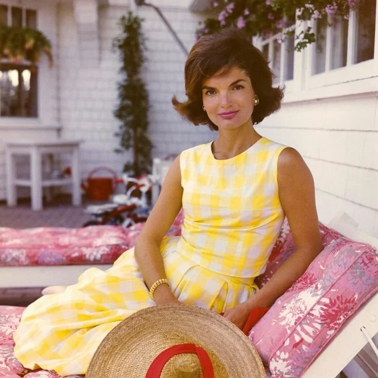 60s Women’s Clothing Guide.jpeg