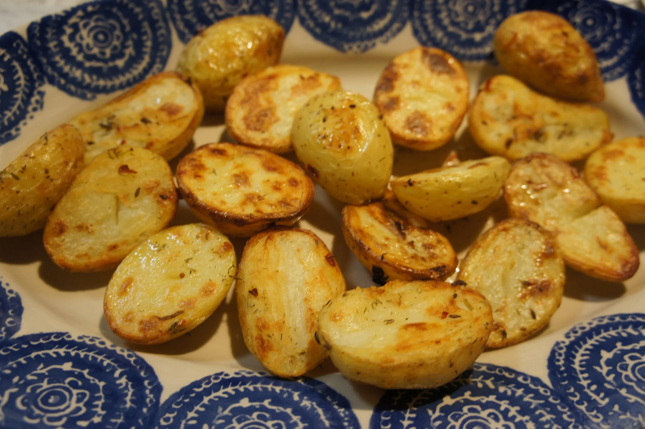Crispy Hot Dilled Potatoes