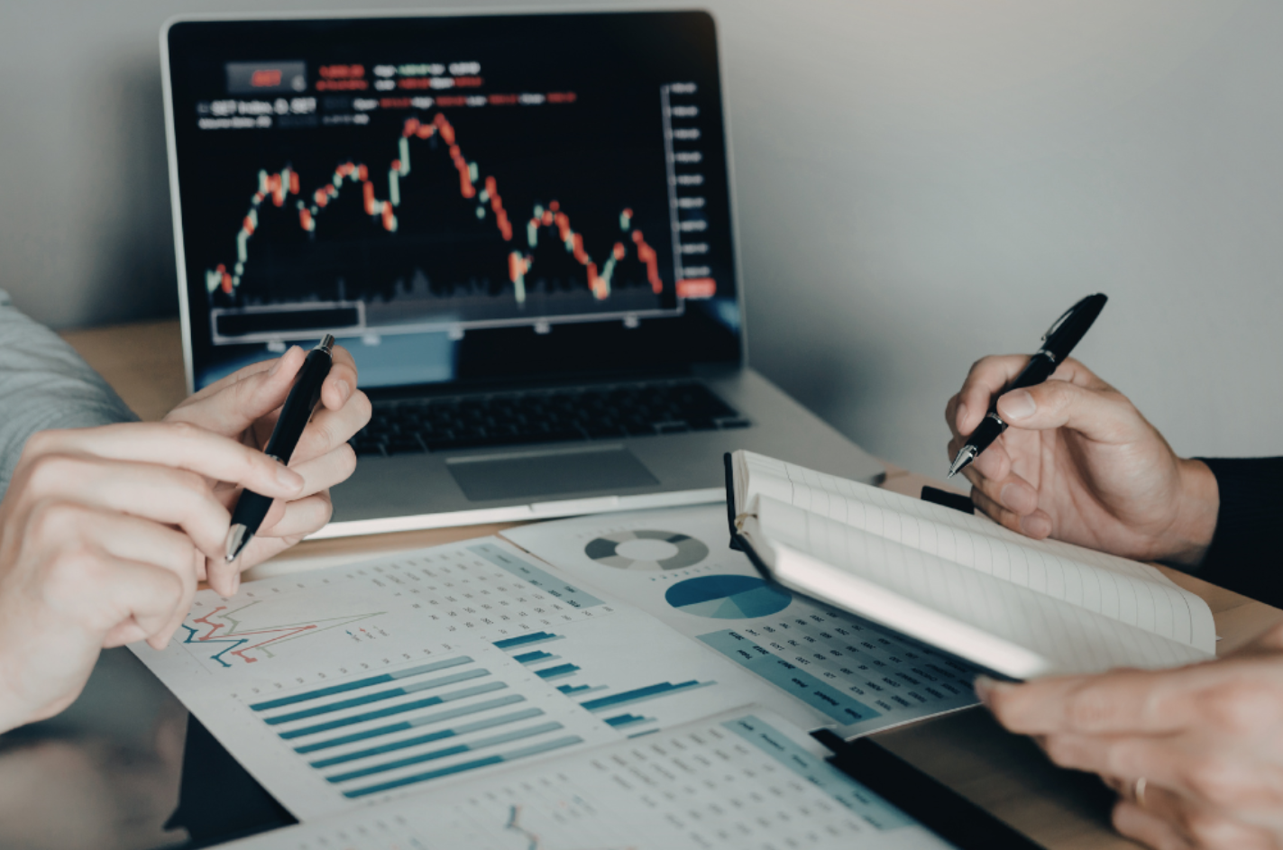 What Happens to Your Fixed Income Investments When Central Banks Change Rates?&nbsp;