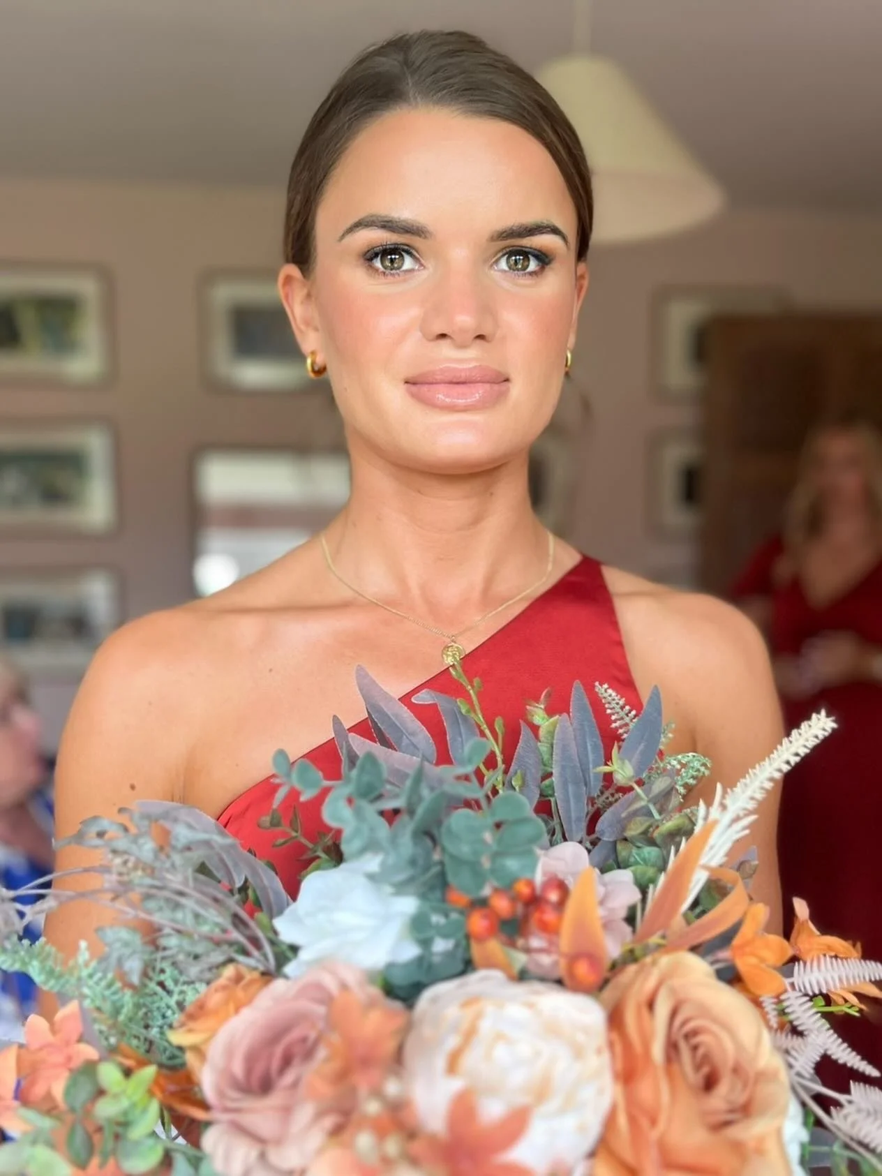 Save for your bridal party inspo ✨
.
.
#makeupartist #charlottetilburymakeup #bridesmaidinspo #makeupinspo