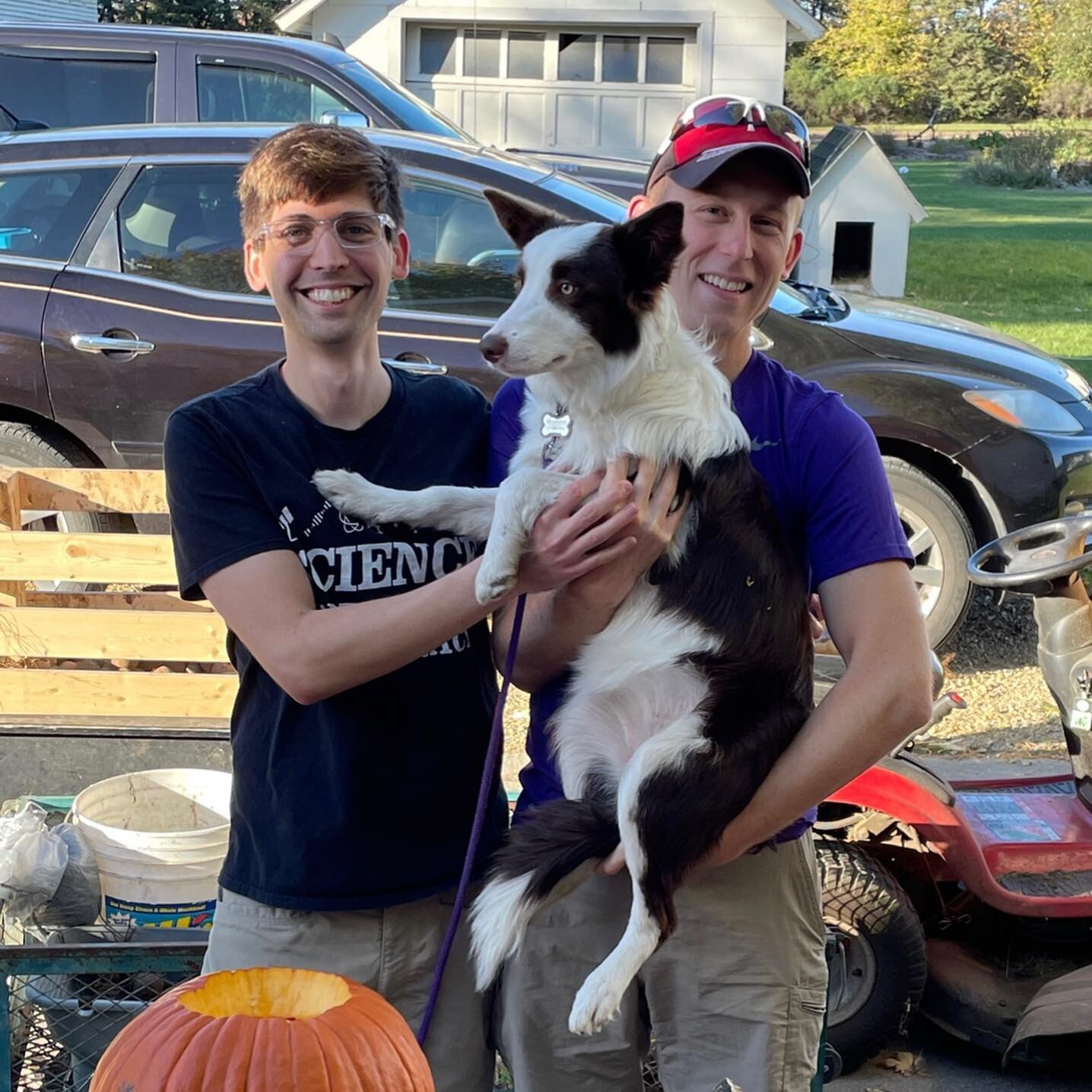 Last weekend we had some fun carving pumpkins and celebrating Tucker&rsquo;s sister&rsquo;s birthday. This weekend we closed out camping season by doing some brisk camping in SW Minnesota. Thank goodness for the heated blanket! 🥶 Kona wanted to show