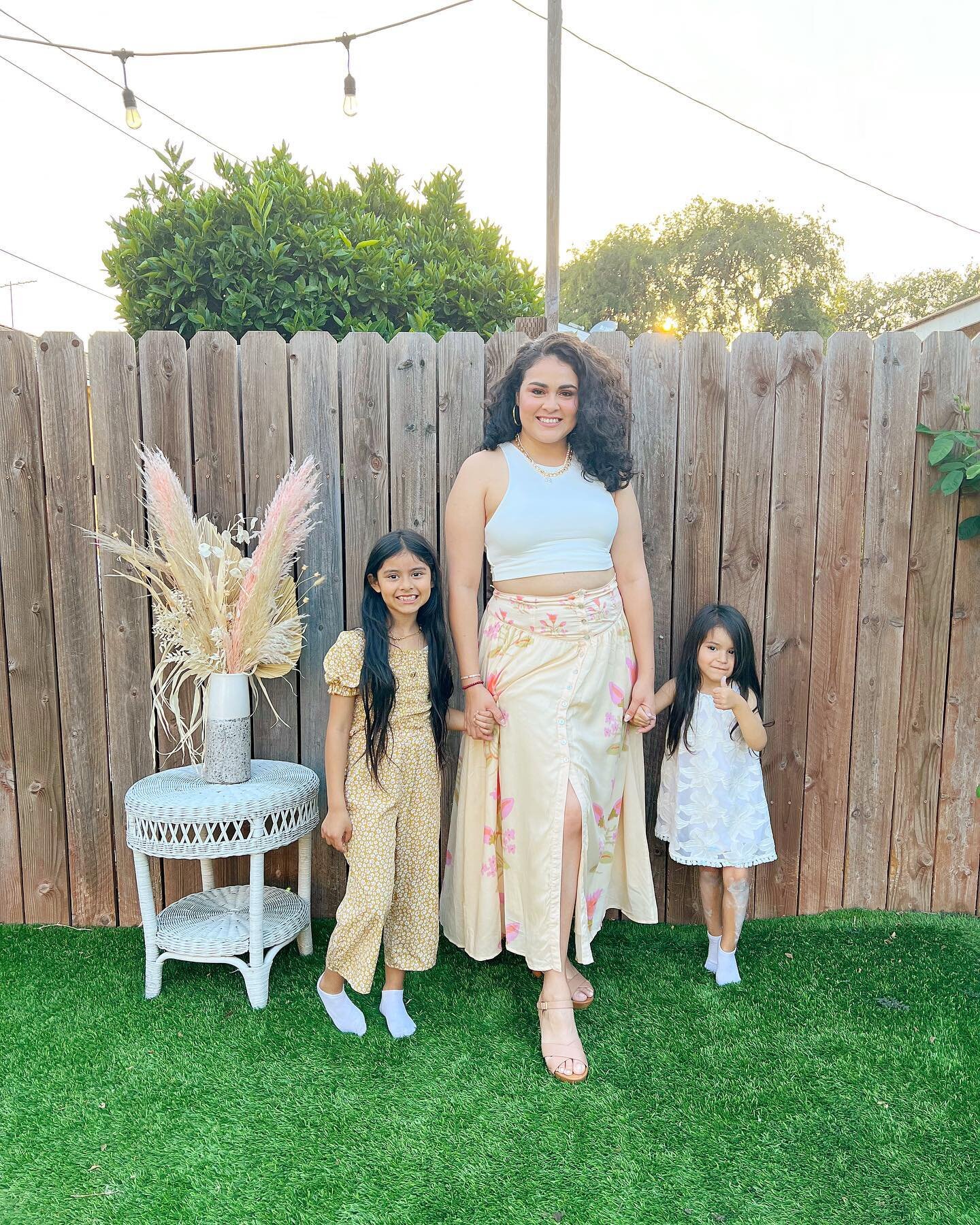 I hope you all had a wonderful Mother&rsquo;s Day celebrating yourselves, and the mamas in your lives!!🥰🤗💕

Who is also having a hard time this Monday?!🤪 I need a full rest day!✨

#latinacontentcreator #curlyhair #womenentrepreneurs #losangeles  