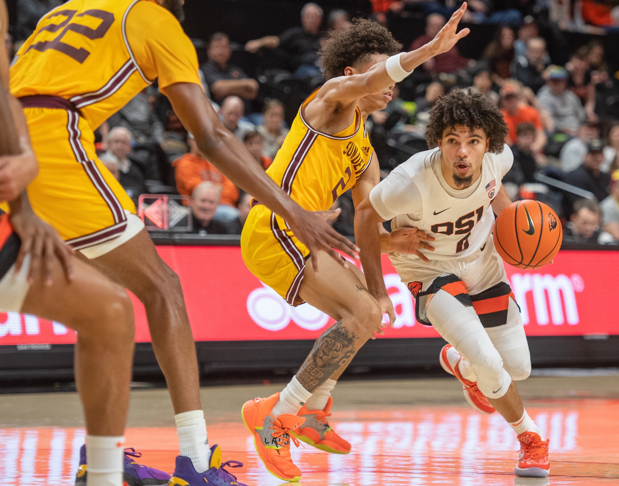 011423-cgt-spt-galleryosuvsasu -01-kg.jpg