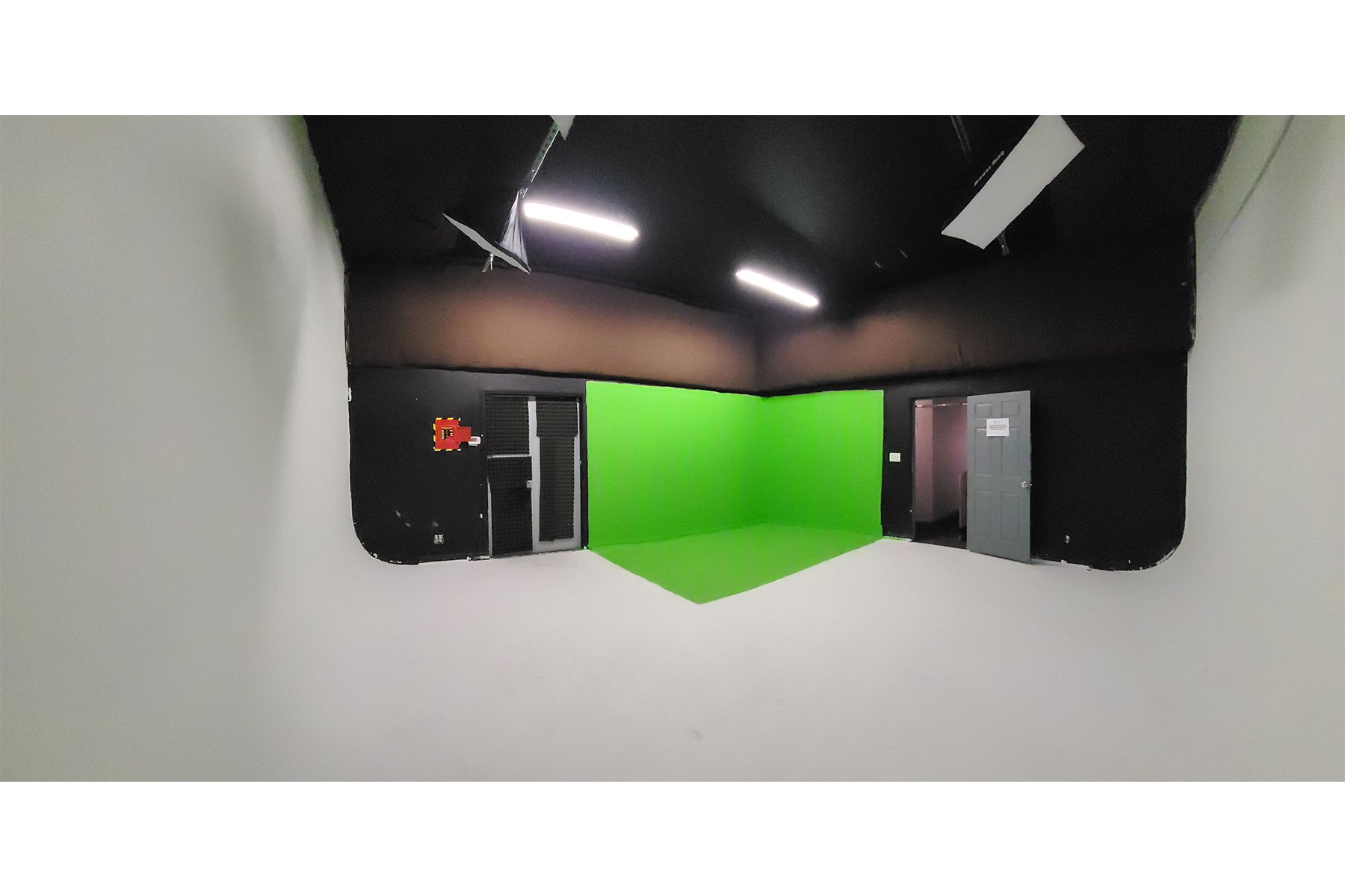 cyc+studio+burbank+pegasus+business+center