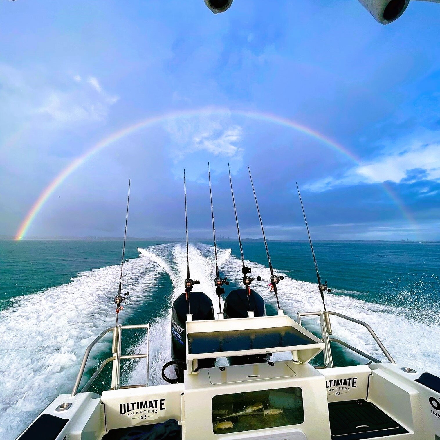 The calm before the storm last week

@okuma_nz Komodo reels lined up ready for duty

#ultimatechartersnewzealand #ultimatecharters #fishingcharters #rainbow #okuma #lurefishing