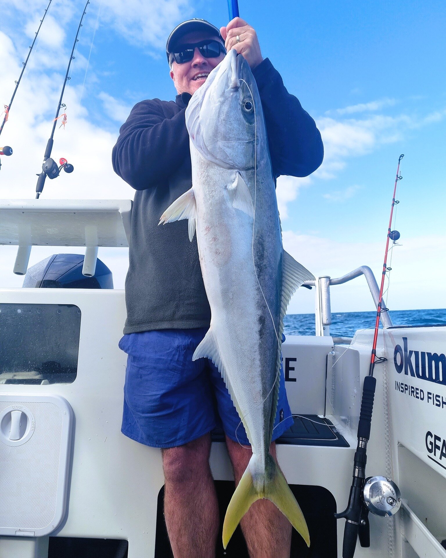 Swallowed hook, line but not quite sinker 😄 

Nice inner gulf kingie landed without travelling too wide, and made easy work of thanks to the @okuma_nz Makaira reel and Nanomatrix rod 💥

#ultimatechartersnewzealand #ultimatecharters #kingfish #okuma