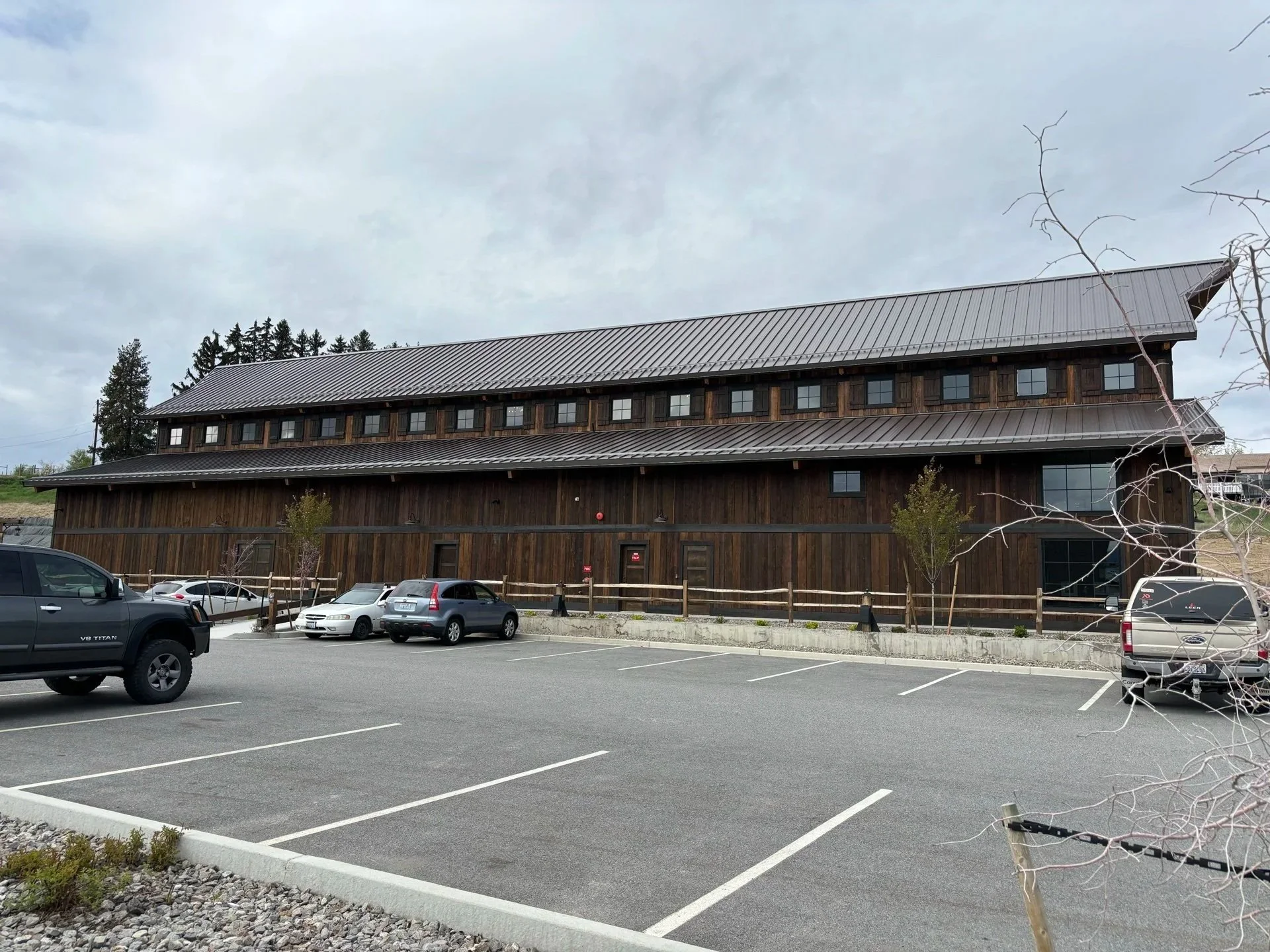 commercial-metal-roof-completed-wenatchee-wa