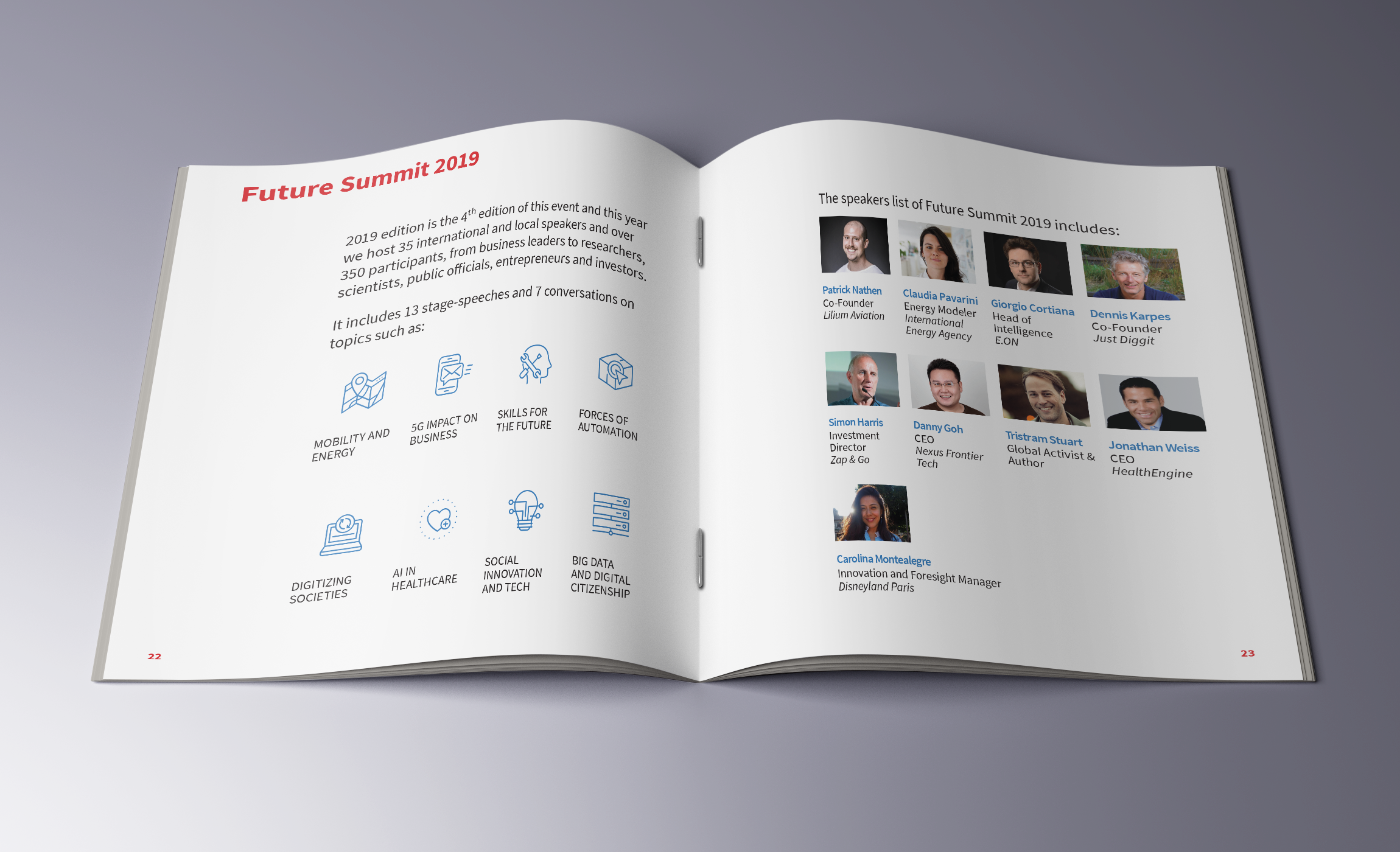 Mock-up_Brochure_21x21_2.png