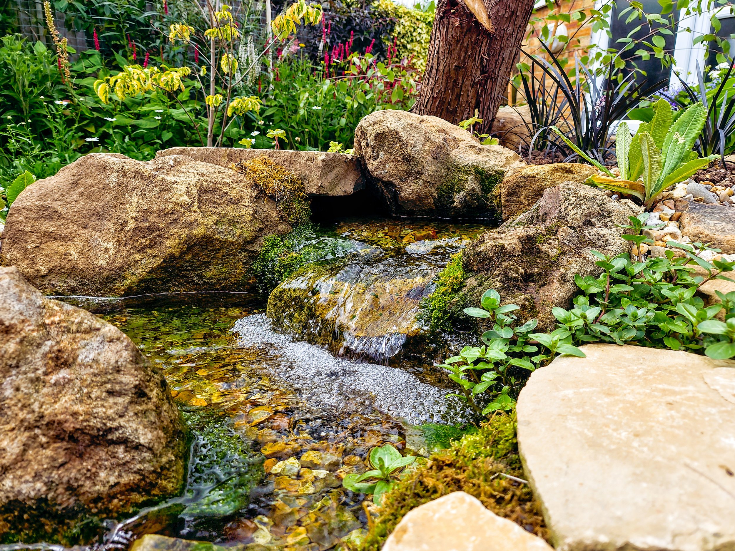 2m Pondless Waterfall - Sandstone
