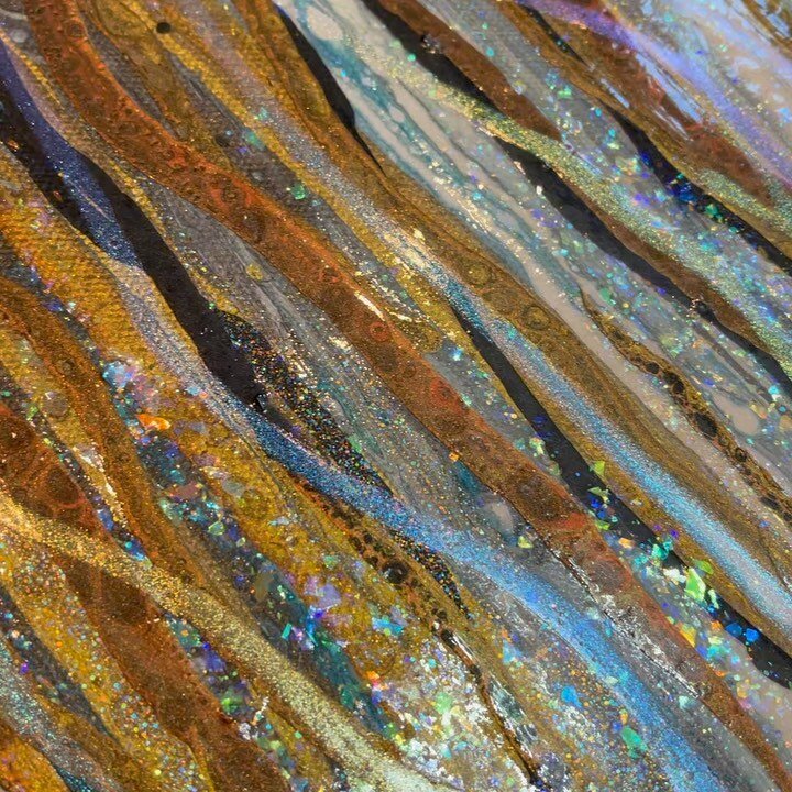 36x36 opal piece 💥
💥
💥
💥
#azartist #azart #phxart #goldenpaints #dragonflyglaze #unicornspit #colorshiftpaint #greenstuffworld #glitter #rainbow #artstudio #artistoninstagram #art #lifeisbetterwithart  #Iridescent #Iridescence #opalart #opal #24k
