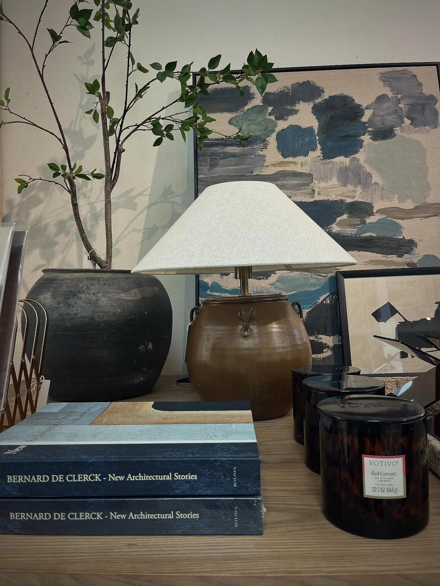 Style your shelves, spice up your kitchen, and elevate your coffee table. Browse the collection at C O S Y. 

#becosyhouse #cosy #shoplocal #stgeorge #styledbooks #books #utahbusiness #designinspo #prettybooks