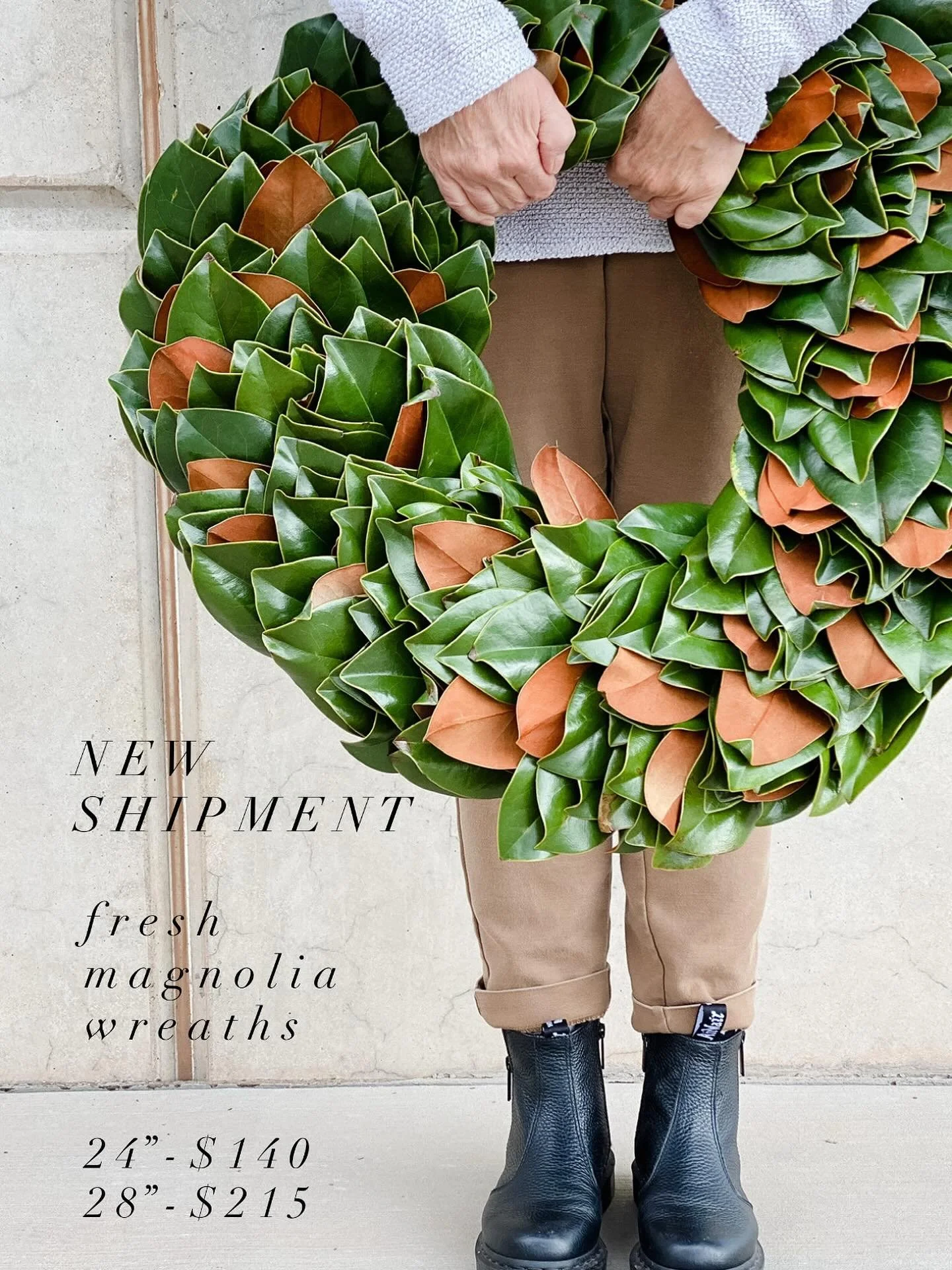 Fresh magnolia wreaths this week only! Come in and pick one up or call now to set one aside! 

#cosy #cosyhouse #magnoliawreaths #shopsmall #shoplocal #christmasdecor #holidays #stgeorge #stgeorgeutah
