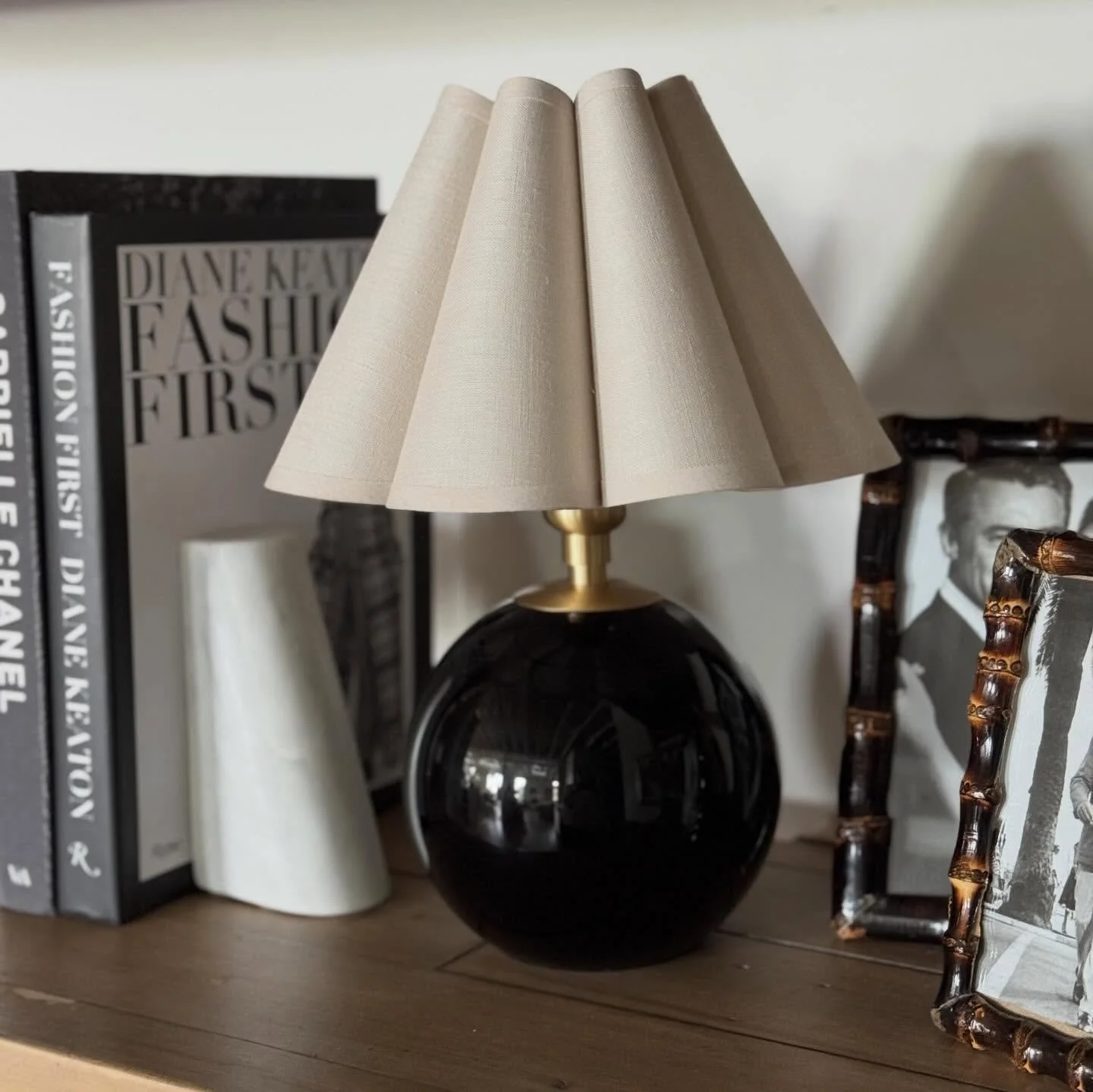 Adding a little lamp is always a good idea!
Stop by to see all our beautiful little lighting that adds just the right touch in your home!
We&rsquo;re open Tuesday - Saturday 10 - 5
#shopsmall #shoplocal #stgeorge #cosyhouse