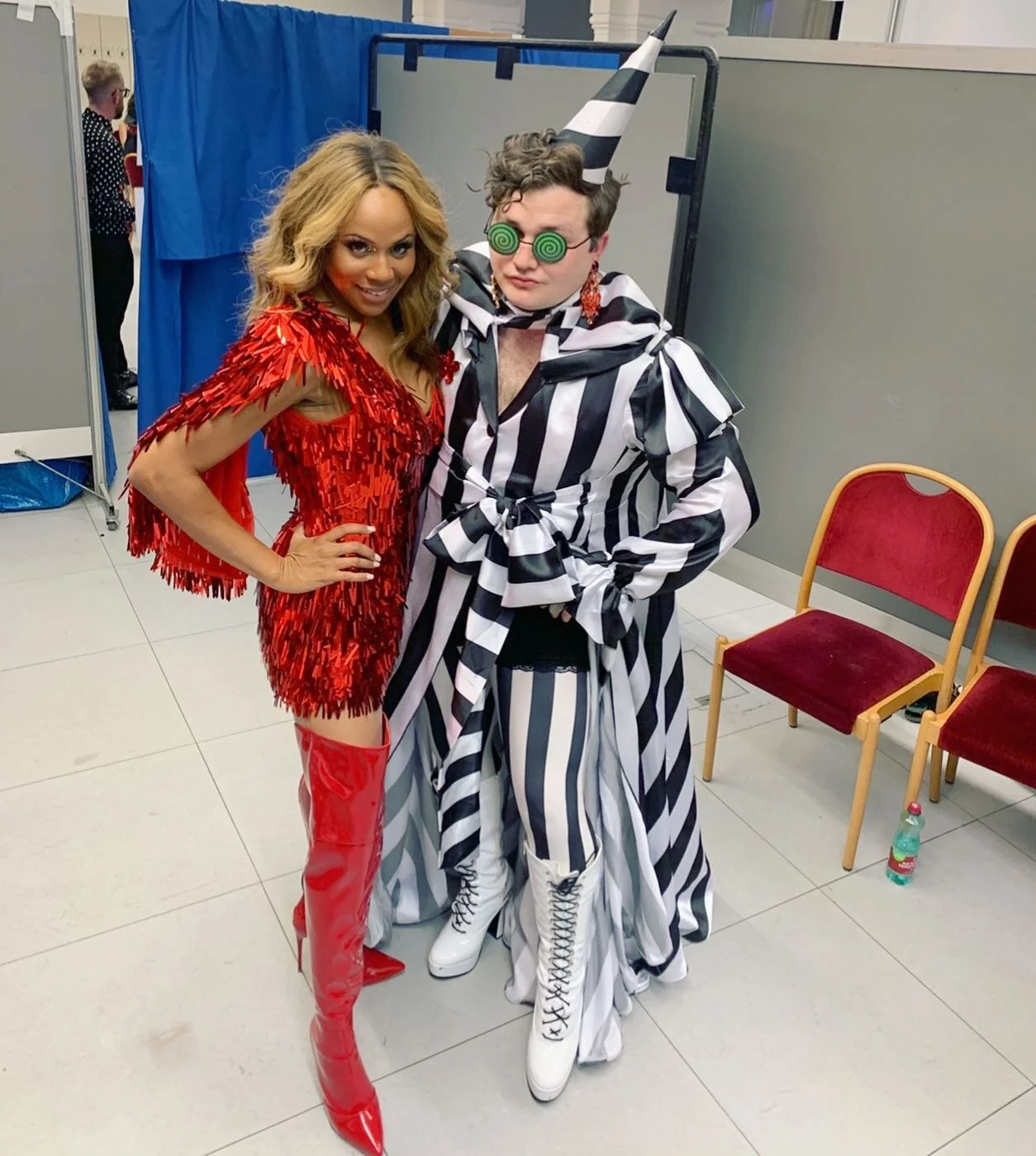 In honor of @deborahcox hosting @canadasdragrace tonight im gunna #tbt to Life Ball last year where I got to meet and spend some time with my childhood icon. That night I sang &ldquo;Absolutely Not&rdquo; literally AT her and she sang it right back a