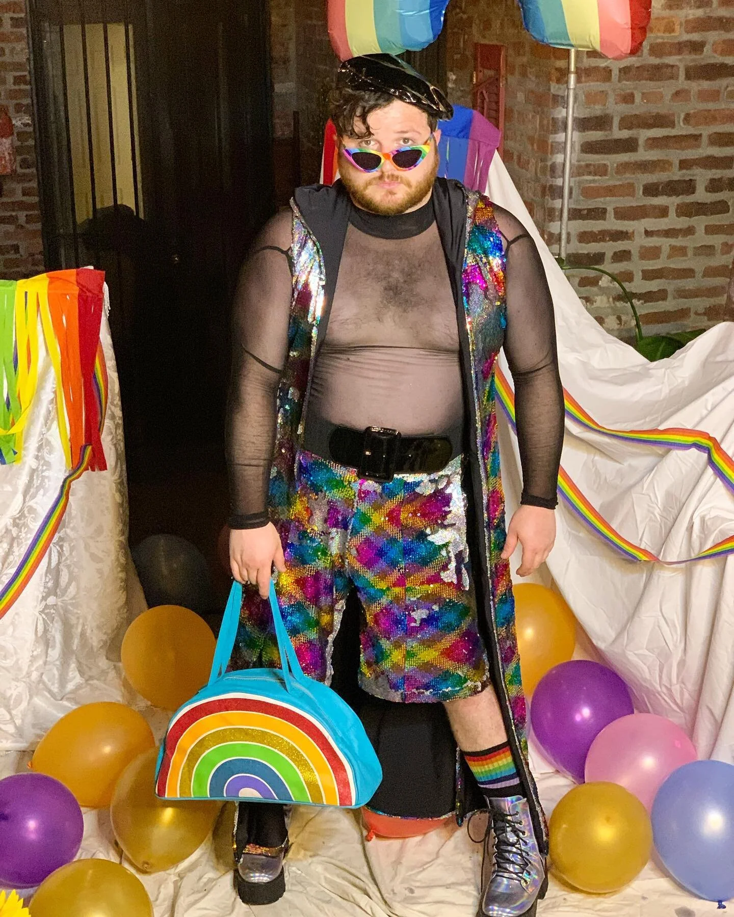 Happy Pride Divas! Queers unite! 
Thank you @yandy and @thechristurk for sending some LEWKS for us to wear !