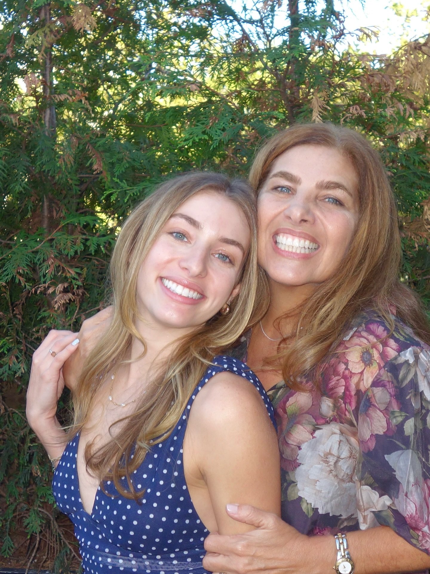 Niki, I love you 25 times more than yesterday! 💕 Happy Birthday! You are so special, and it made me so happy to see all the love you received from Franco, Noel, and all your amazing friends. A weekend to remember, full of emotions! 
@niki_aa @noel.a