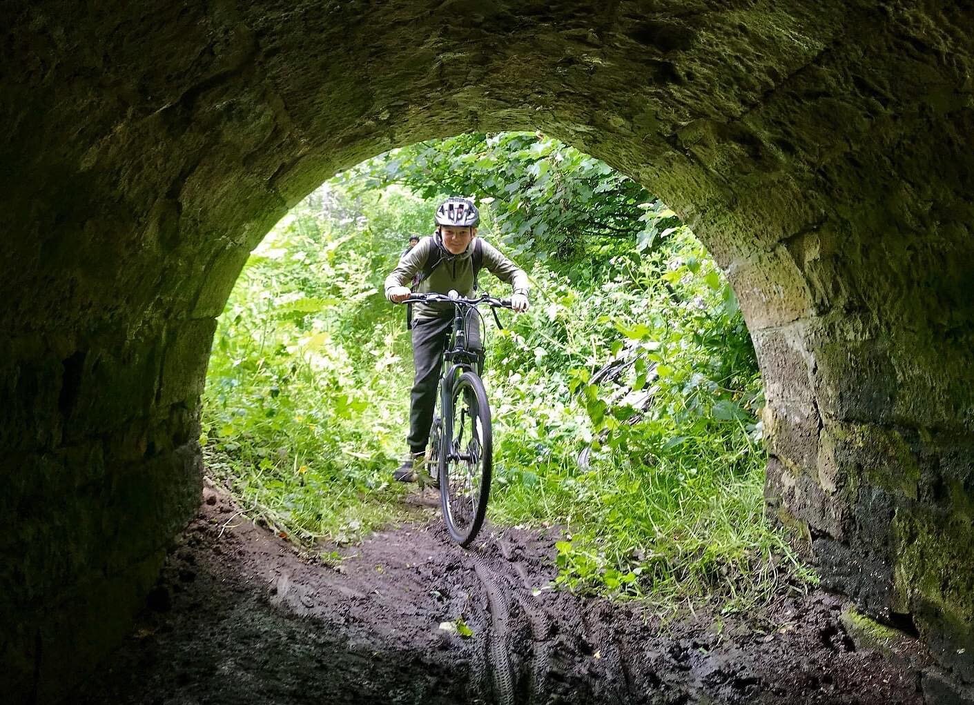 **Summer Holiday Activities** 

The holidays are flying by already - end of Week 2! Another fantastic week week with lots of amazing kids taking part in adventurous outdoor activities. This damp weather doesn't stop us getting out there and having fu