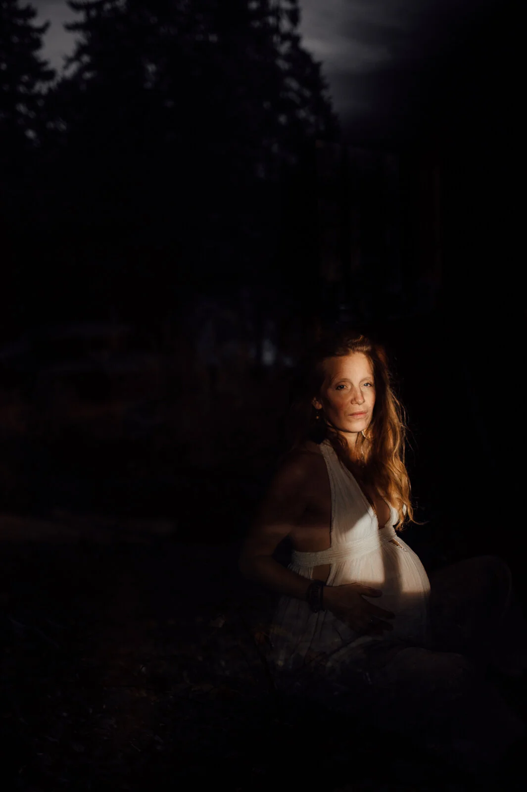 maternity-cortes-island-portraits-15.jpg