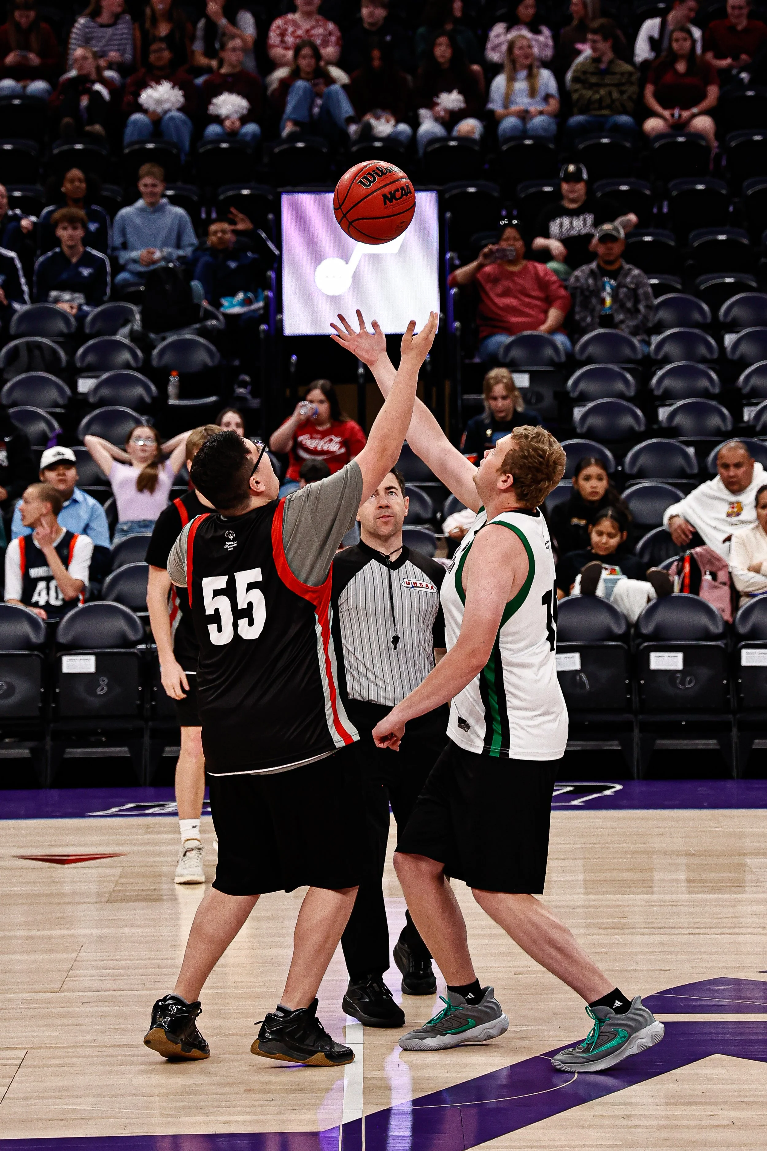 Sports_BHS_Redhawks_59A7219.jpg