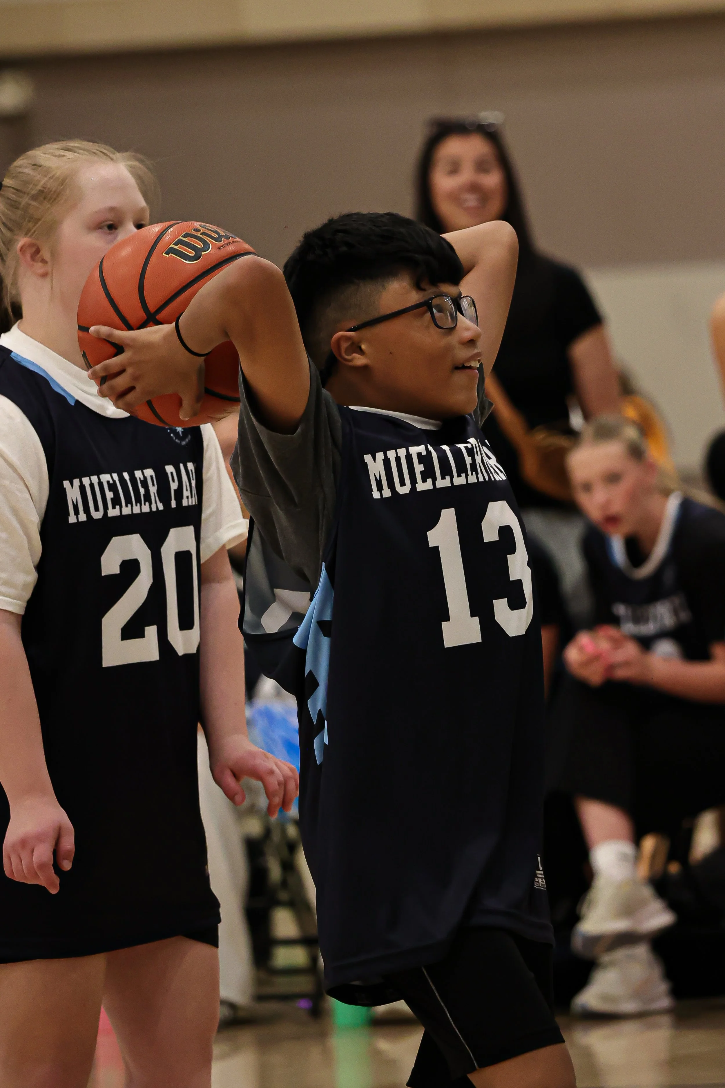 Sports_MuellerParkJrHighUnifiedBasketball7J2A1734.jpg