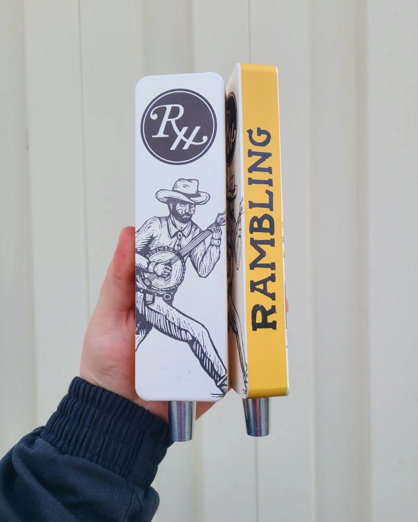 Rambling Soda Ginger Beer can be found on-tap all around Columbus. It's the classic. 😙👌 *chef kiss*

Buuuut we've heard ya and now we're working on getting that good Sarsparilla Root Beer on-tap at your favorite watering holes around town too! Righ
