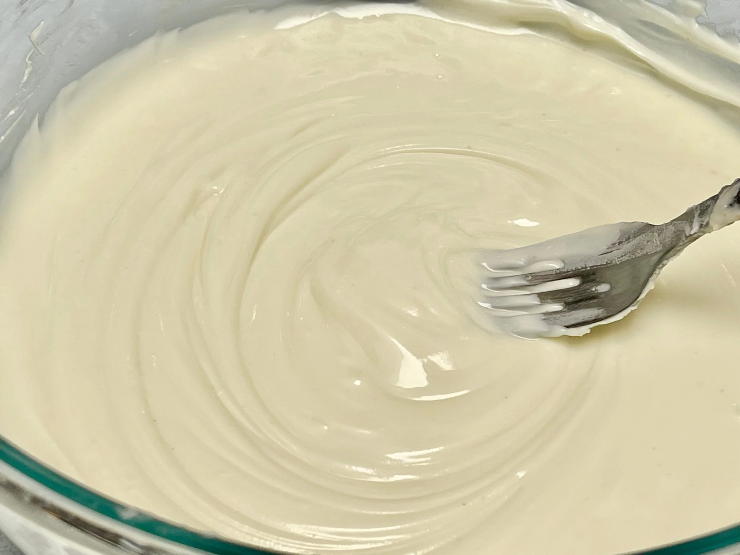 Melted white chocolate