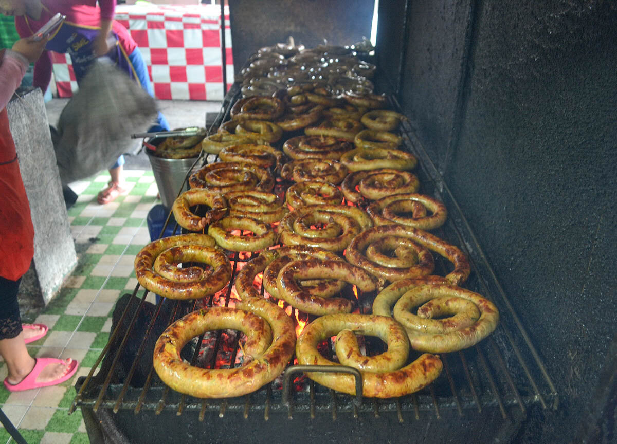 Sai Oua Sausage street food in Chiang Mai.