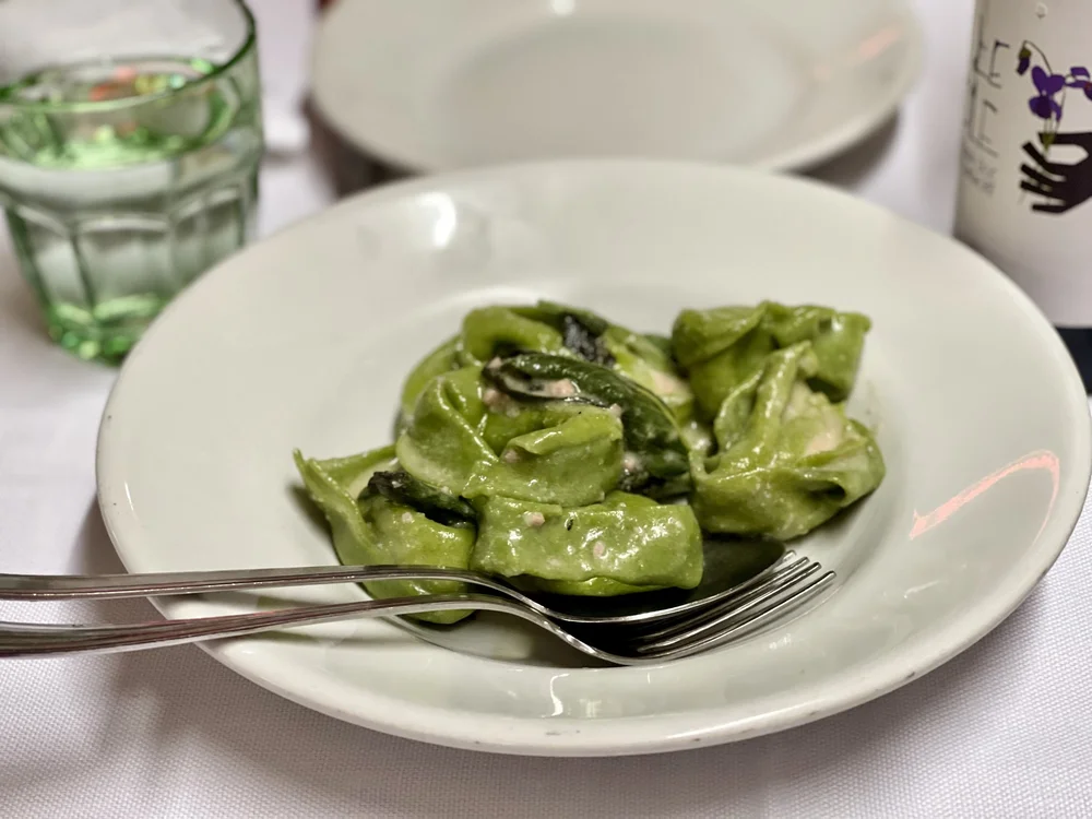 BEST RESTAURANTS & FOOD IN BOLOGNA, ITALY 2024 GUIDE — Chef Denise