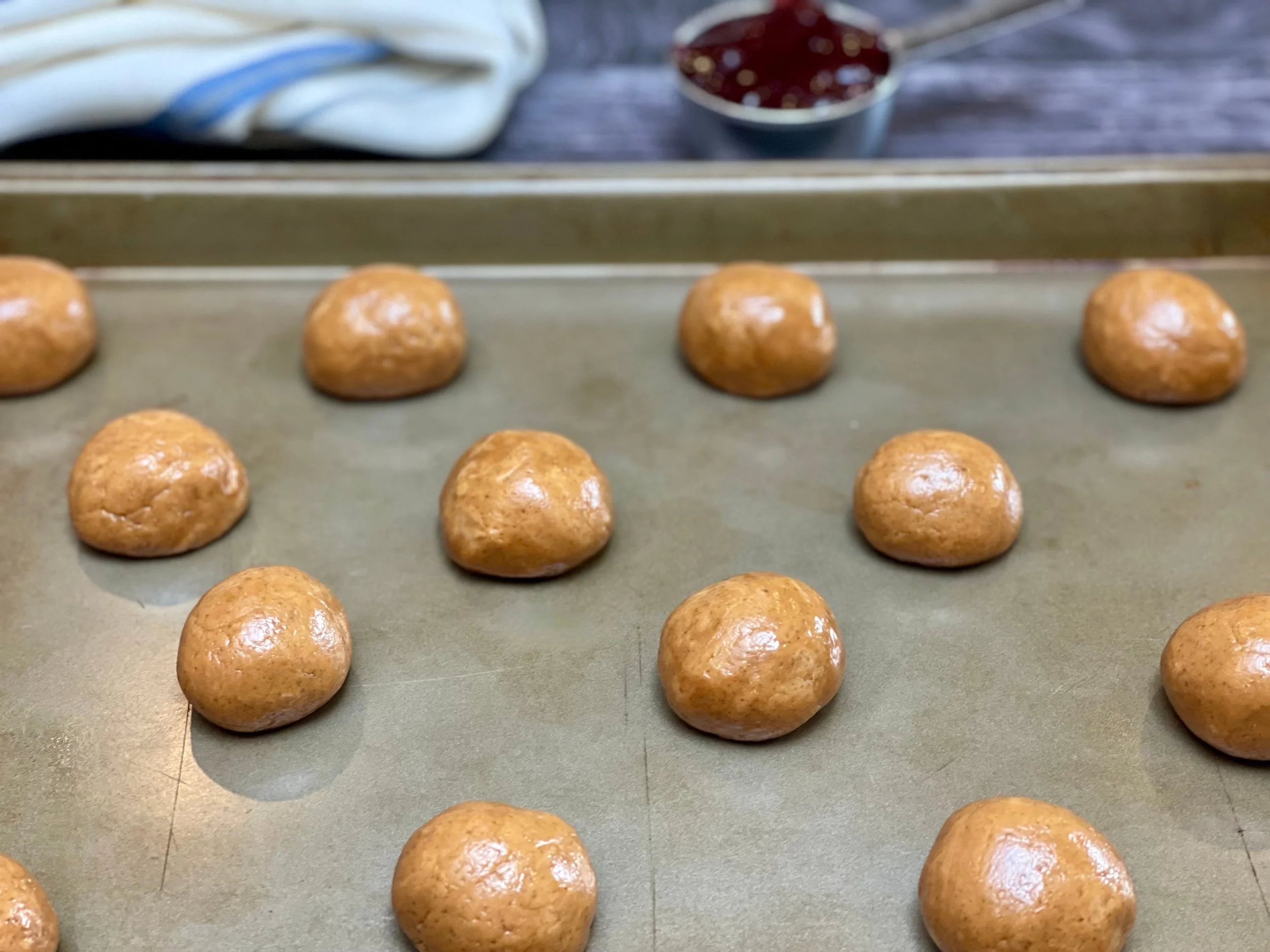 rolled-dough-balls