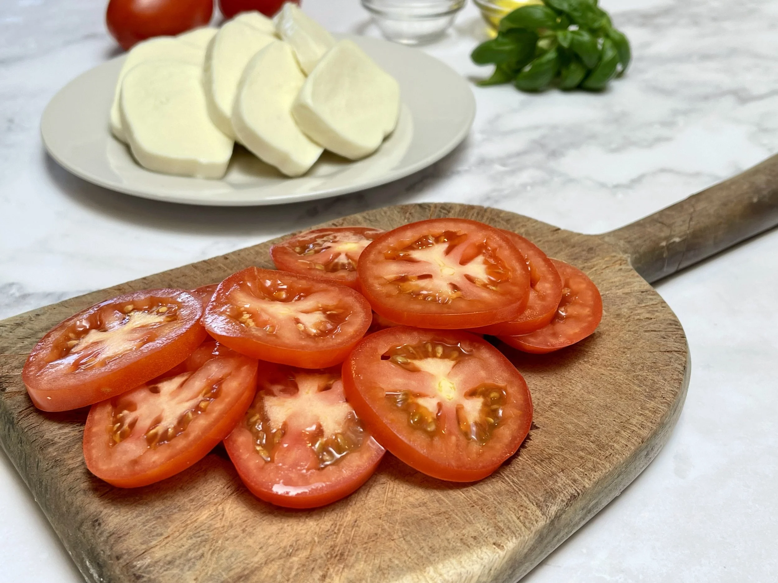 Sliced tomatoes for salad