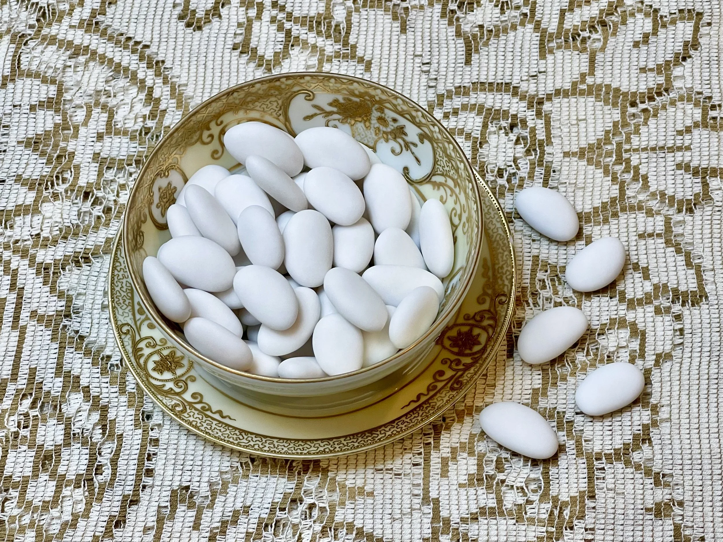 Italian confetti aka sugared almonds