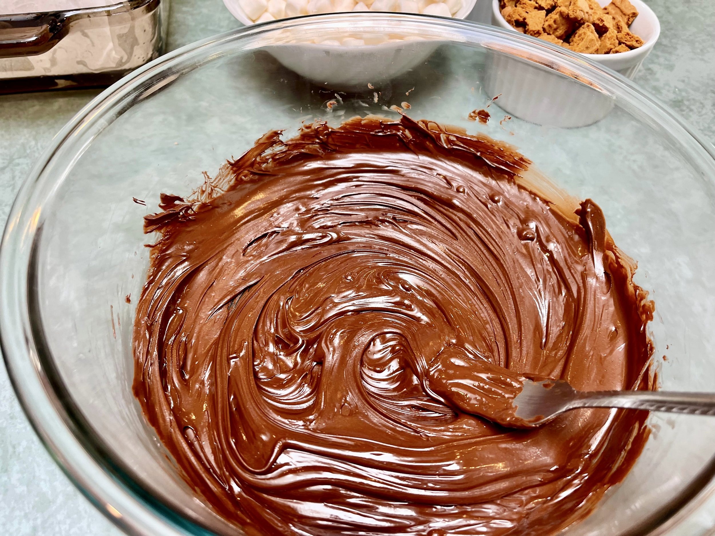 bowl of melted chocolate
